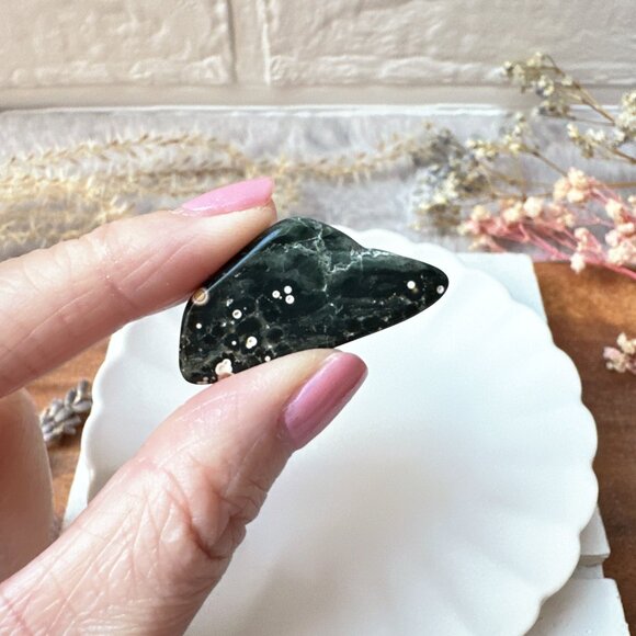 Set of 10 Small Ocean Jasper Tumbles - Picture 7 of 10